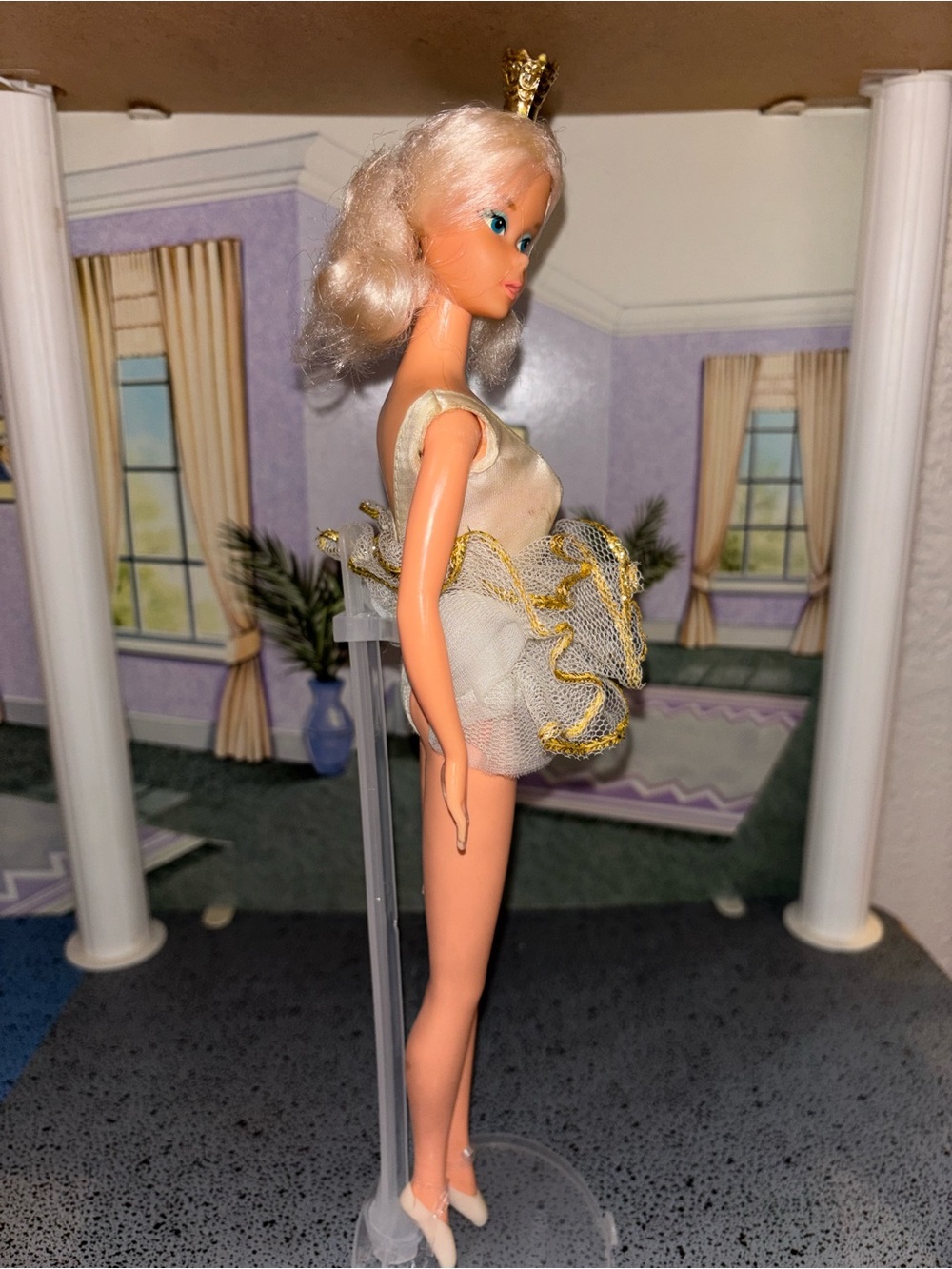 Vintage Ballerina Barbie - Picture 10 of 13